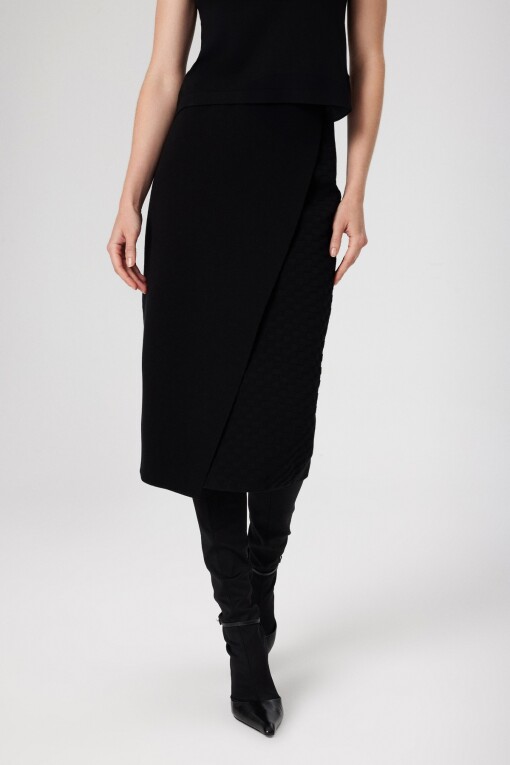 Black Double-Breasted Patterned Midi Skirt 