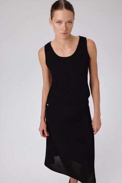 Black Wide Strap Round Neck Women's Tank Top 
