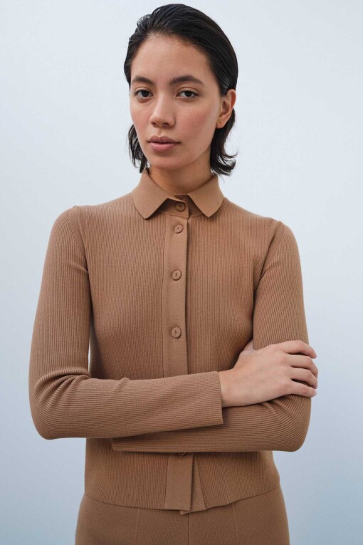 Camel Shirt Collar Slim Fit Knit Women’s Cardigan 